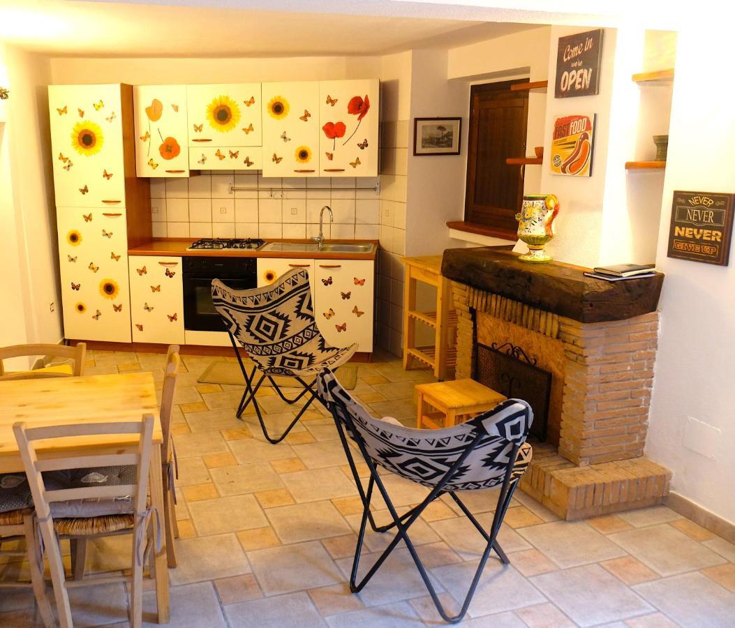 Casa Felice Villa Forme ภายนอก รูปภาพ