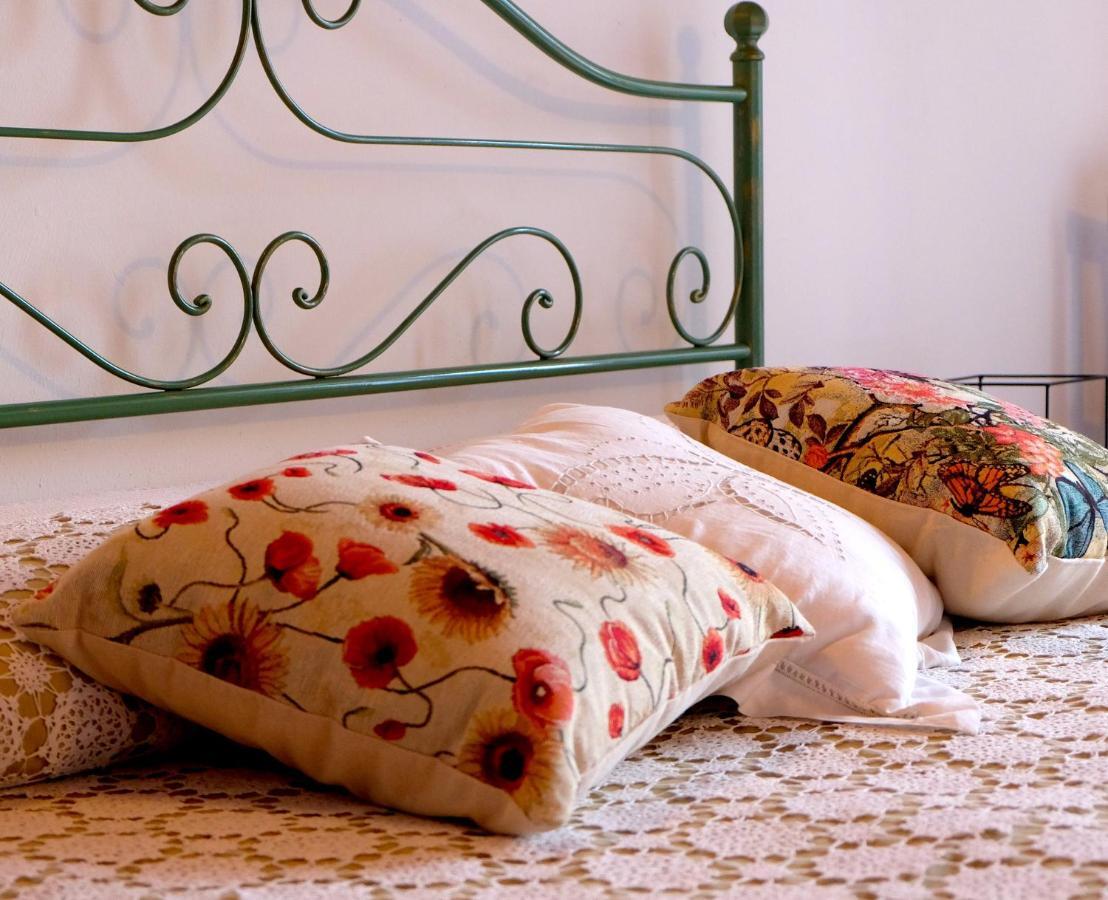 Casa Felice Villa Forme ภายนอก รูปภาพ